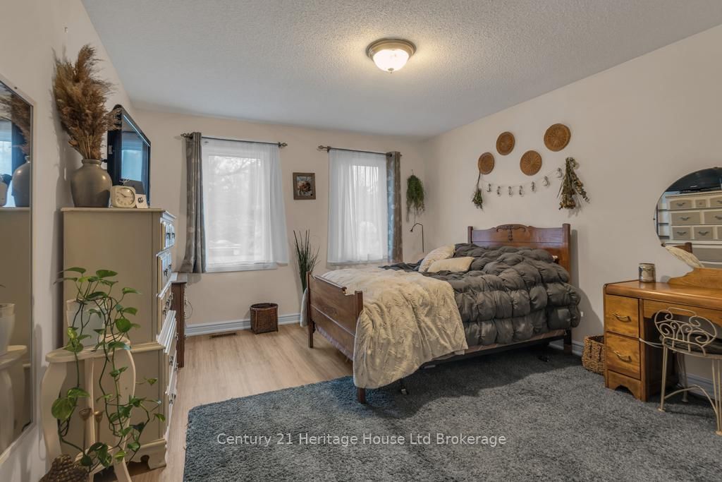5 Dereham Drive • Tillsonburg, ON photo 17