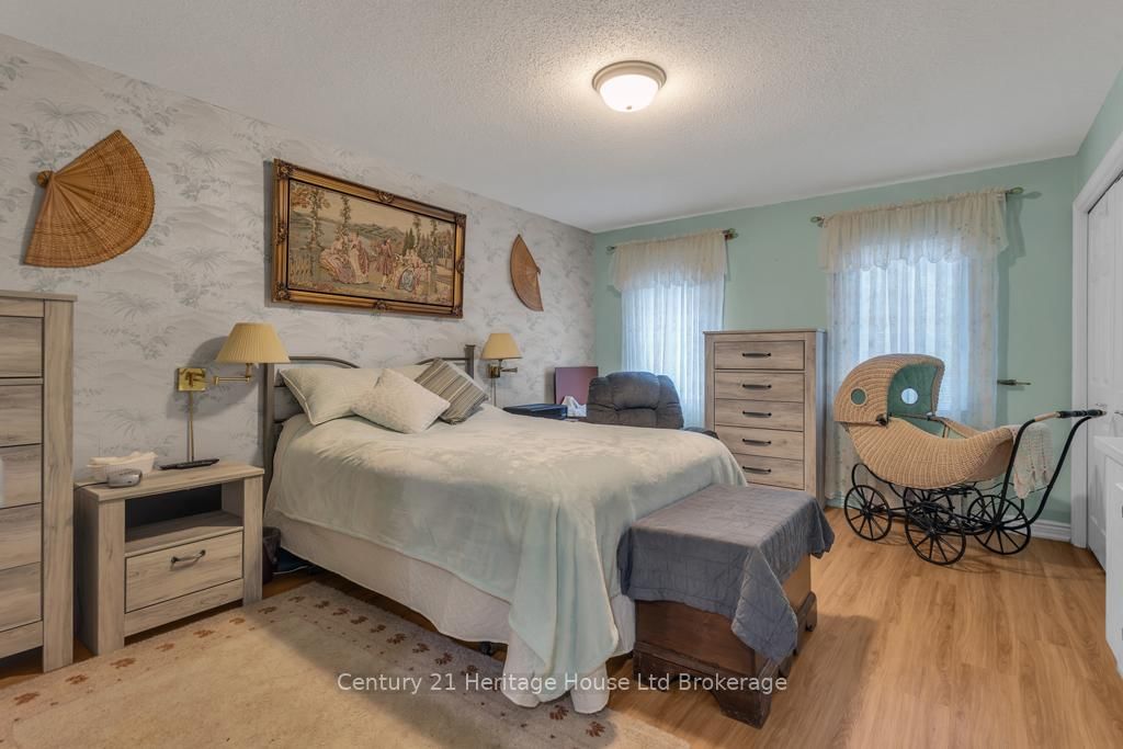 5 Dereham Drive • Tillsonburg, ON photo 18