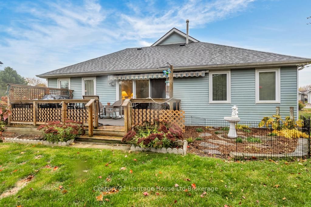5 Dereham Drive • Tillsonburg, ON photo 21