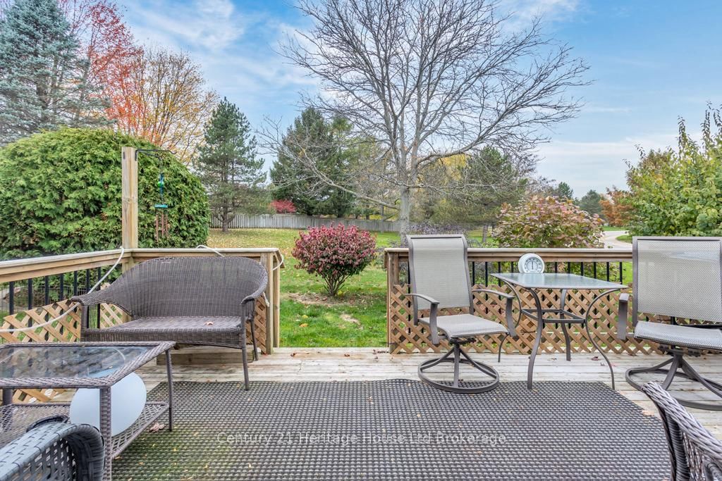 5 Dereham Drive • Tillsonburg, ON photo 22
