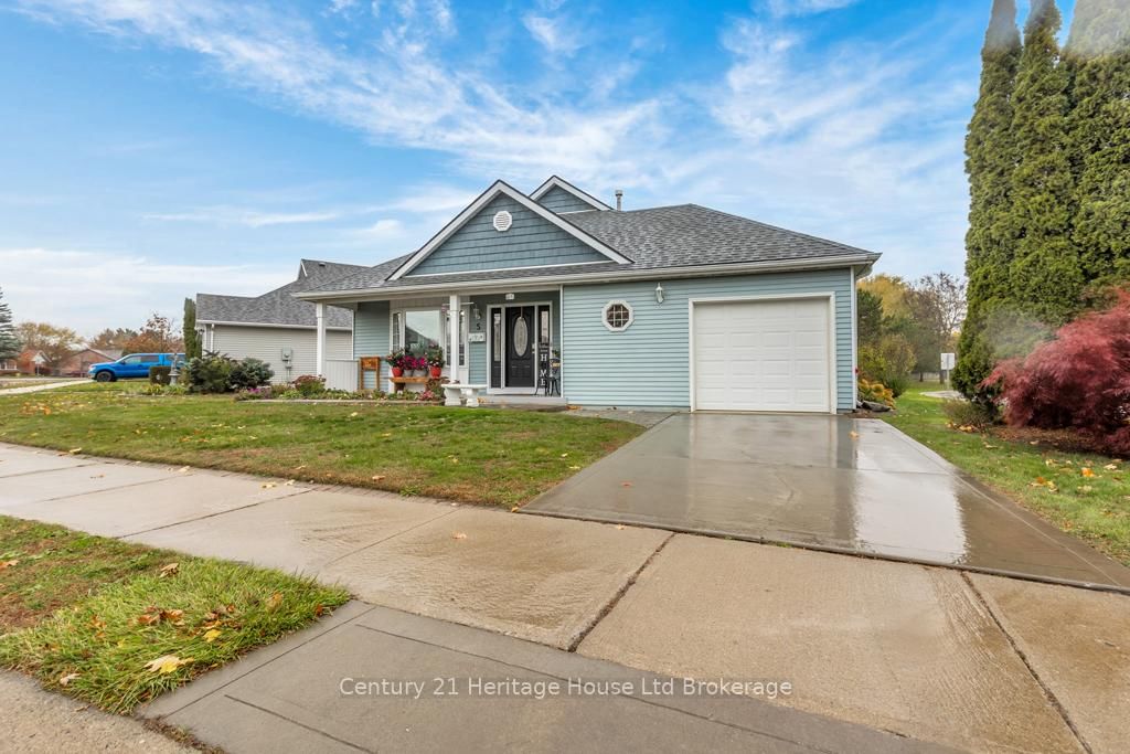 5 Dereham Drive • Tillsonburg, ON photo 23