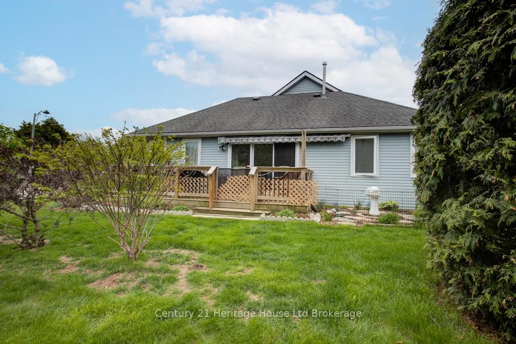 5 Dereham Drive • Tillsonburg, ON photo 26