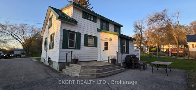 4 South Street S