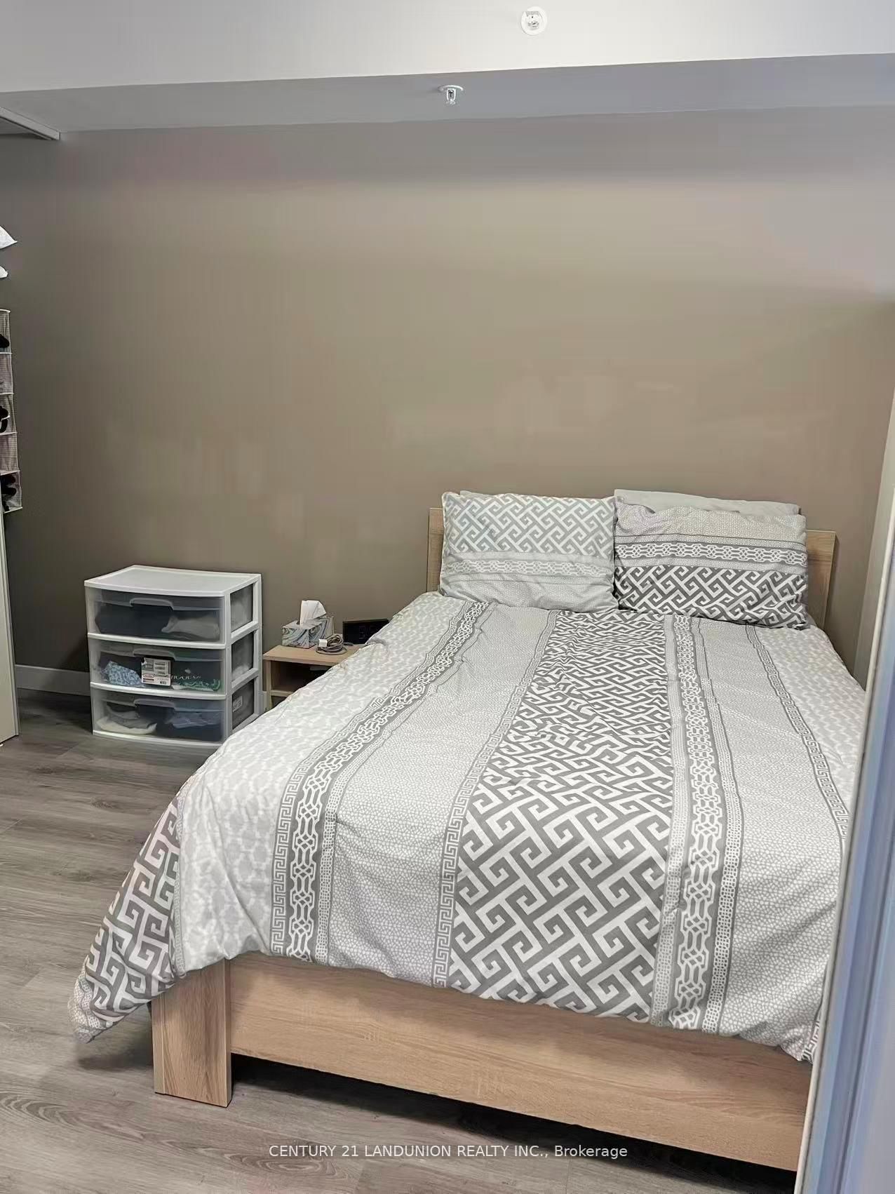308 Lester Street, Unit 225 - Photo 14