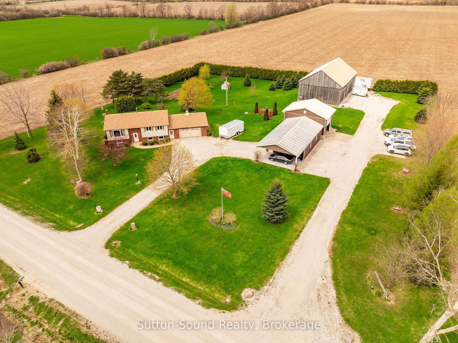 244363 22 Side Road