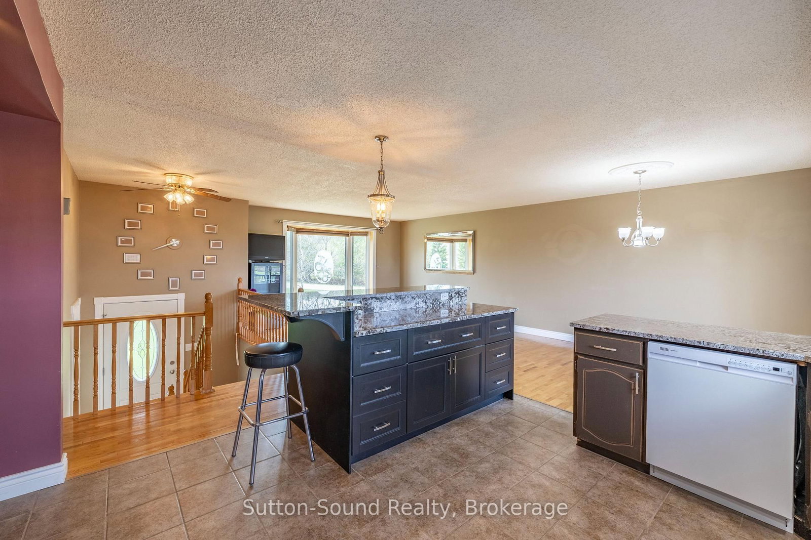 244363 22 Side Road - Photo 13