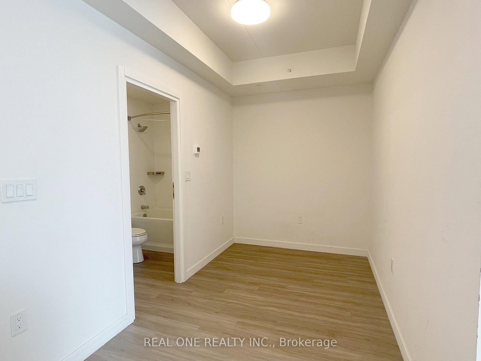 49 Walnut Street S, Unit 1706 - Photo 14