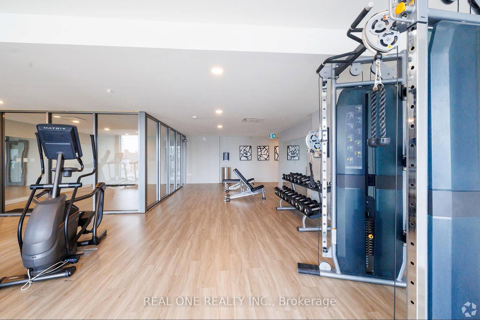 49 Walnut Street S, Unit 1706 - Photo 31