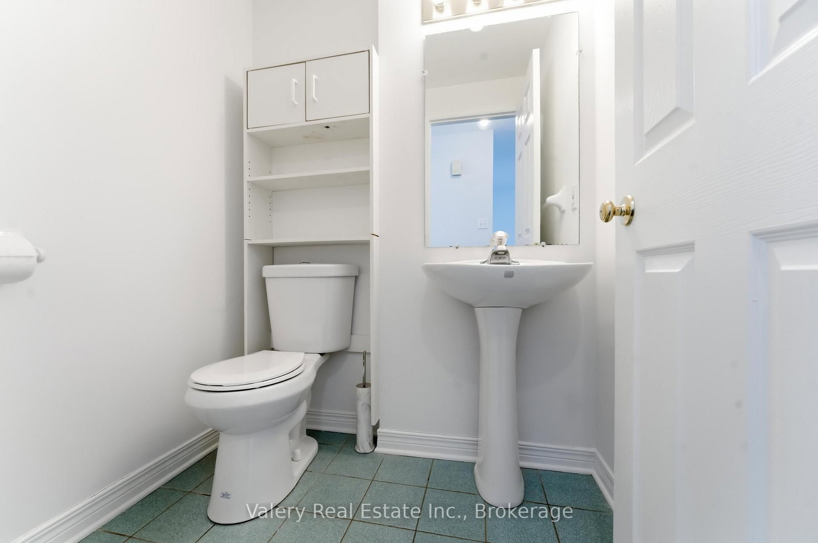 62 Astoria Crescent - Photo 15