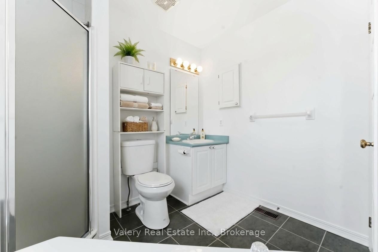 62 Astoria Crescent - Photo 19