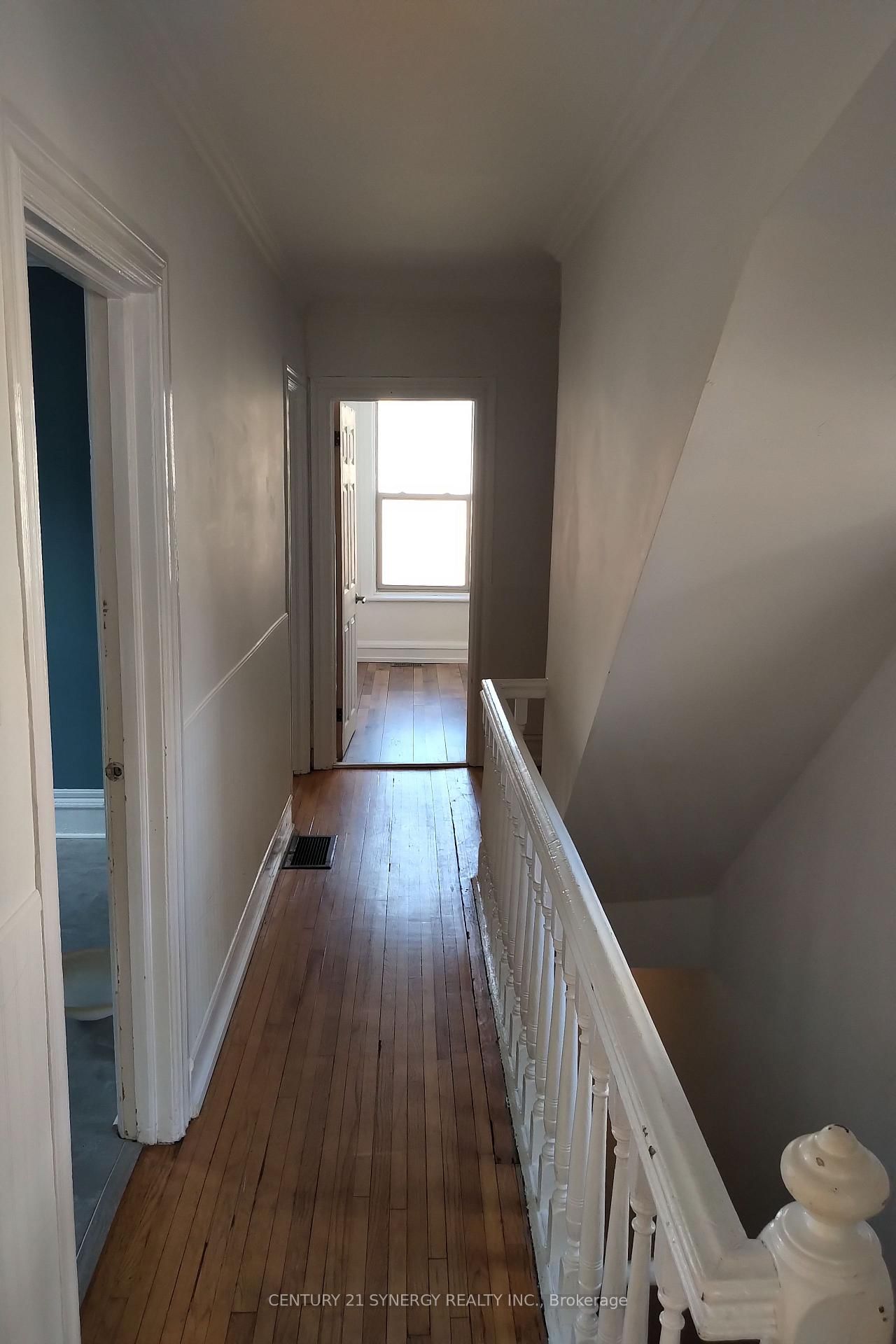 341 Parkdale Avenue • Ottawa, ON photo 13