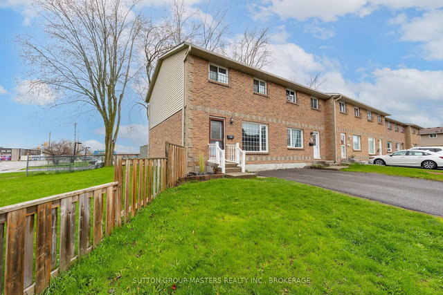 182 Rosemund Crescent