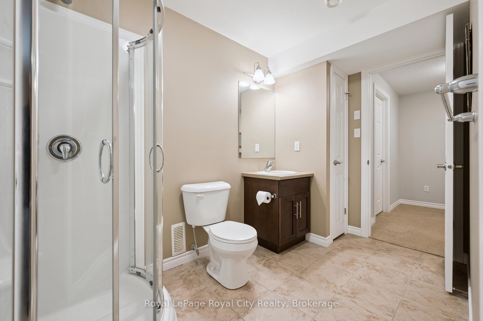 27 Elkin Court, Unit 19