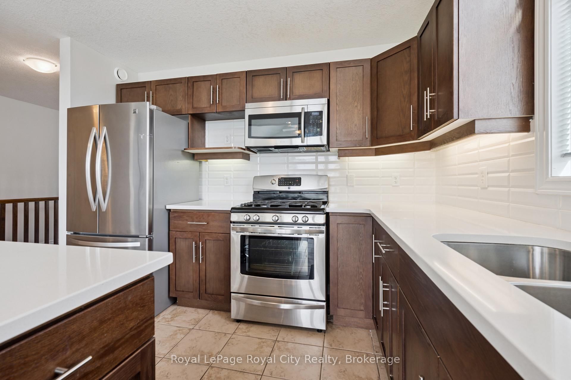 27 Elkin Court, Unit 19