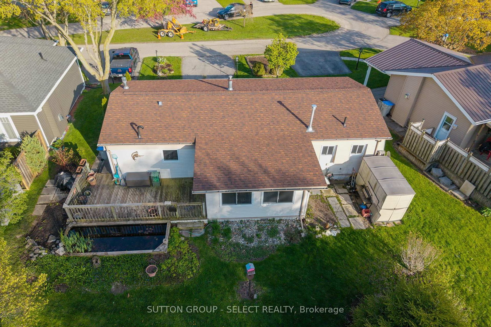 246 Southwinds Court • South Huron, ON photo 38