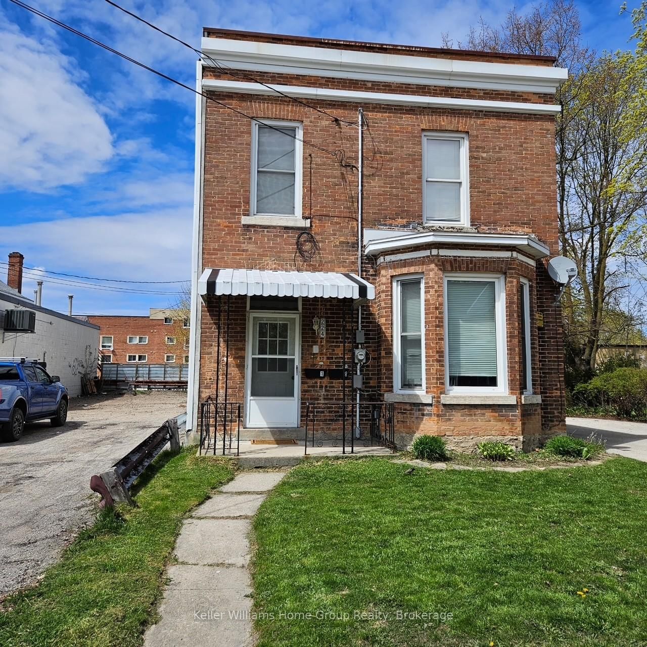 Listing Image 7