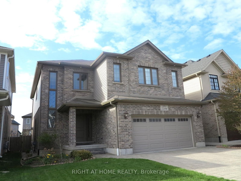 2206 SPRINGRIDGE Drive