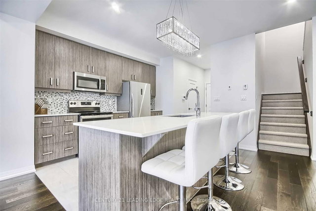 113 Greenwich Avenue