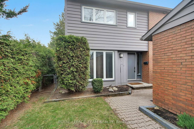 6 BURNETTS GROVE Circle