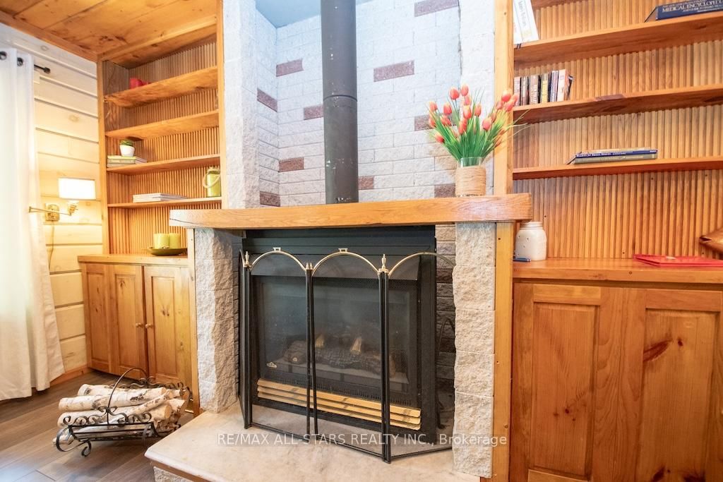 1130 Towering Oaks Drive • Minden Hills, ON photo 19
