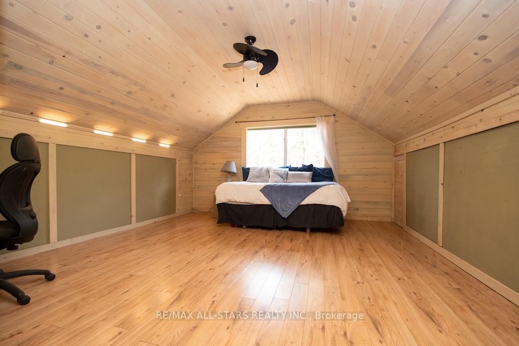 1130 Towering Oaks Drive • Minden Hills, ON photo 23