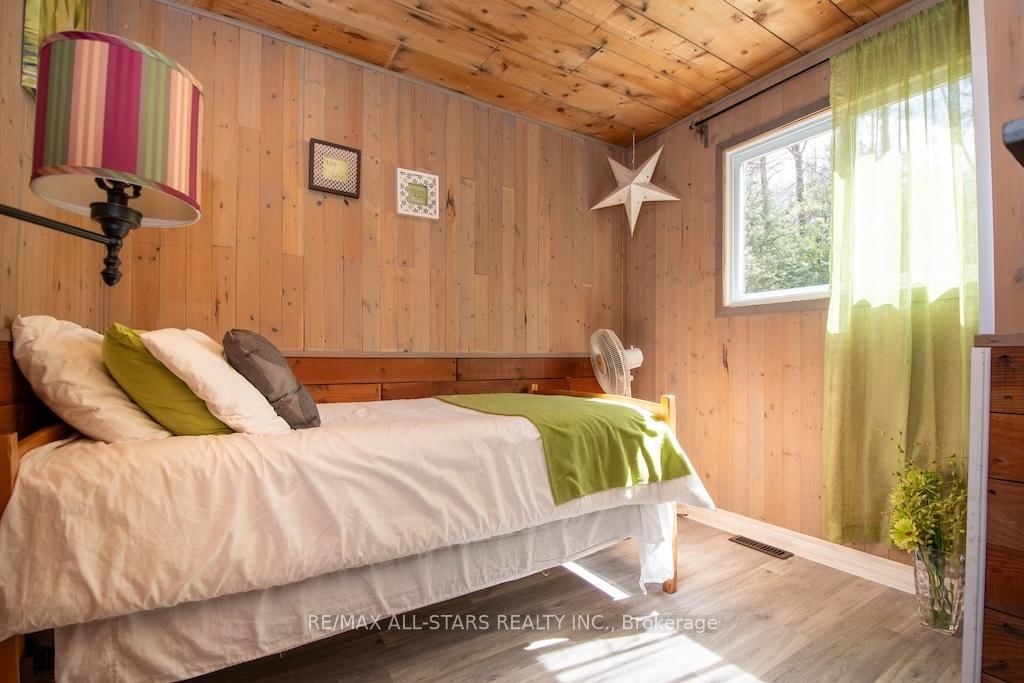 1130 Towering Oaks Drive • Minden Hills, ON photo 27
