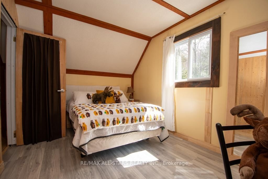1130 Towering Oaks Drive • Minden Hills, ON photo 30