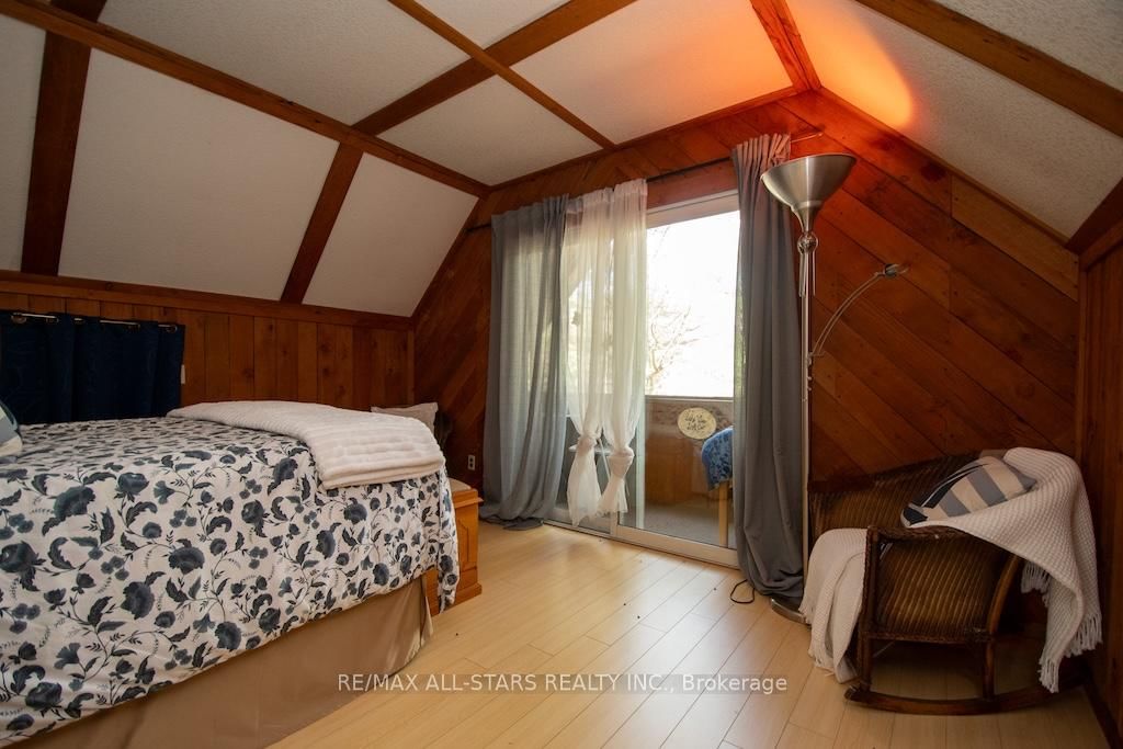 1130 Towering Oaks Drive • Minden Hills, ON photo 32