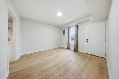 129 Durham Street • Port Colborne, ON photo 4