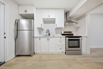 129 Durham Street • Port Colborne, ON photo 8