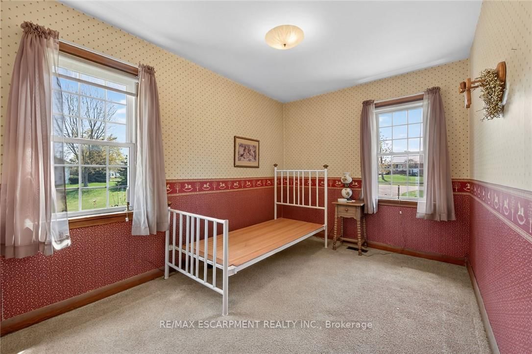 46 N ERIE Street • Haldimand, ON photo 21