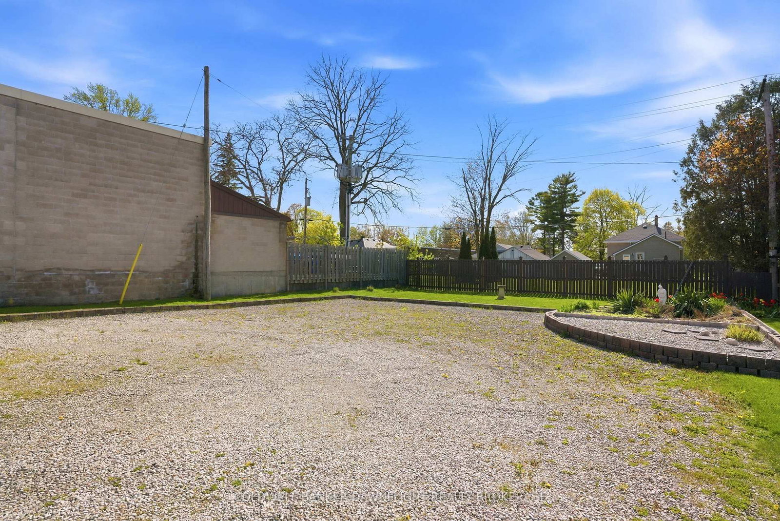 221 S Main Street • South Huron, ON photo 44