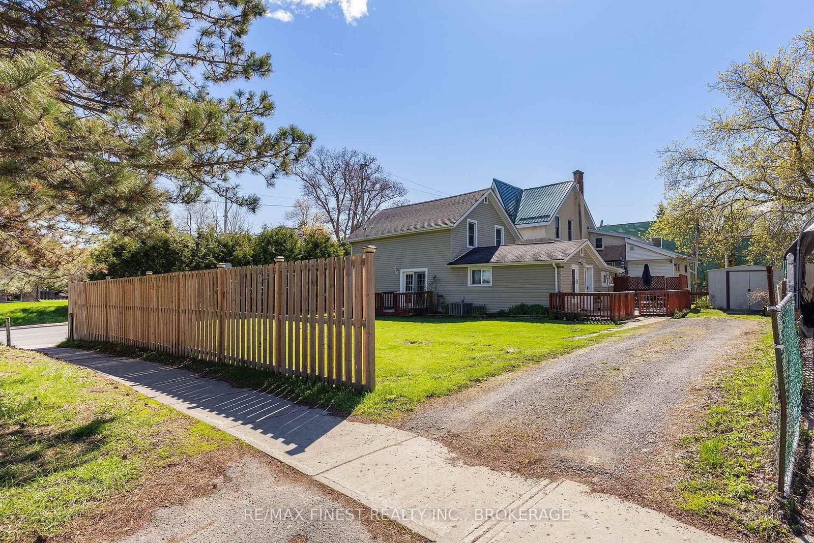 278 Centre Street N • Greater Napanee, ON photo 39