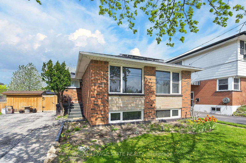 624 Upper Ottawa St, Hamilton, L8T 3T5 | Image 2