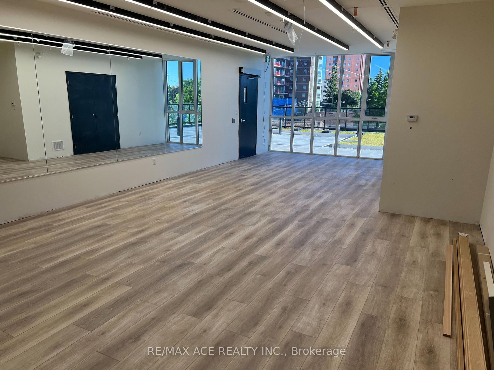 128 King Street N, Unit 1610 - Photo 13