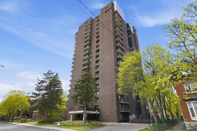2003 - 71 Somerset Street W