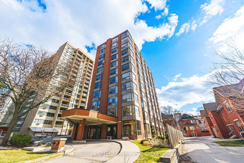 49 Robinson St #200, Hamilton, Ontario