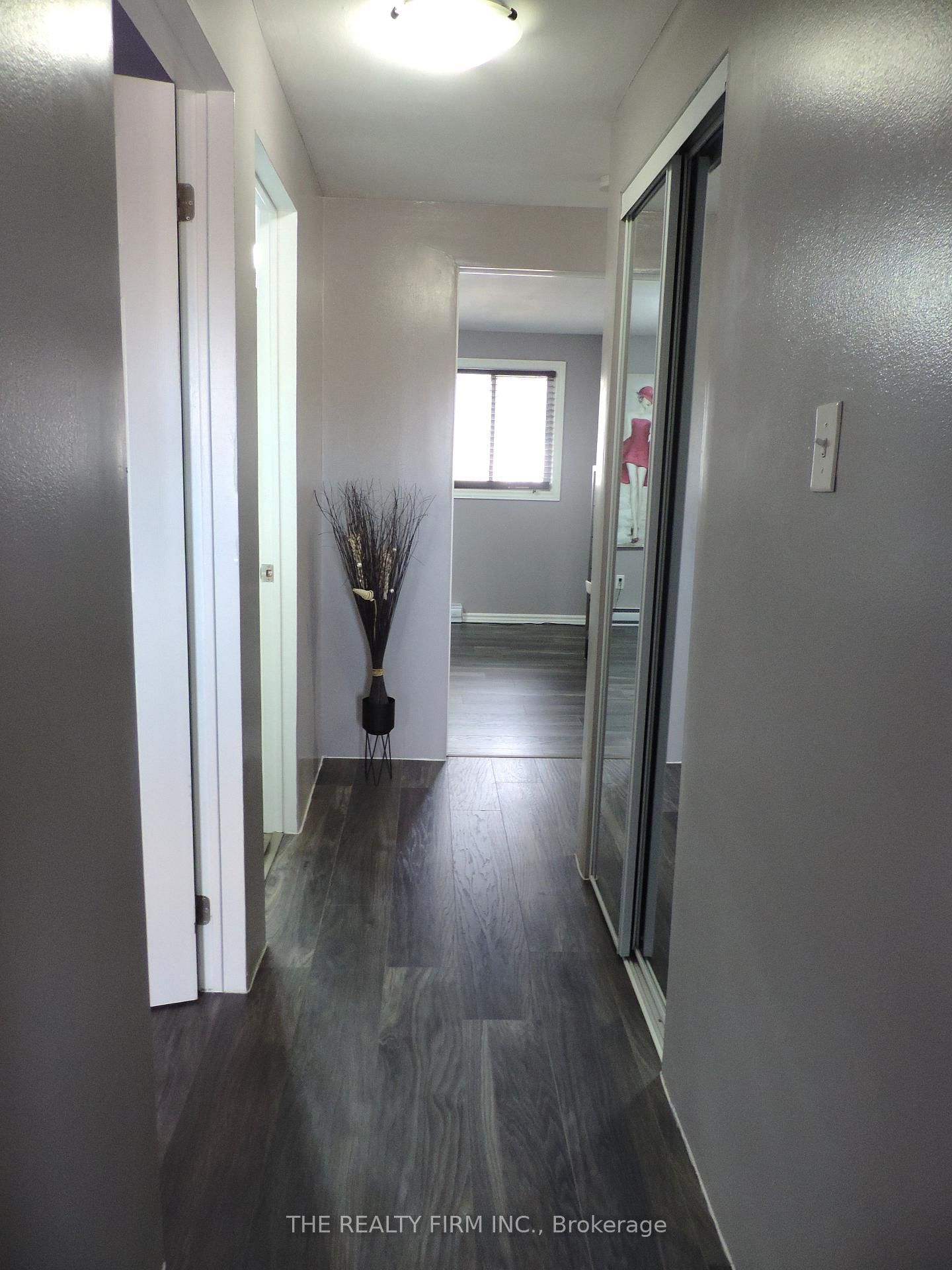 474 Southdale Road E, Unit 33 - Photo 27