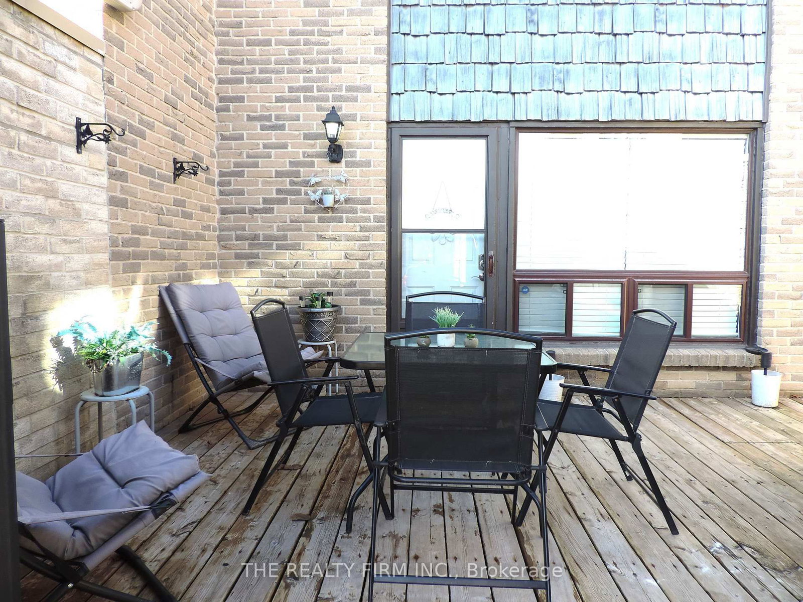 474 Southdale Road E, Unit 33 - Photo 41