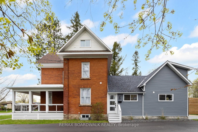 home for sale on 45 Drummond Street W