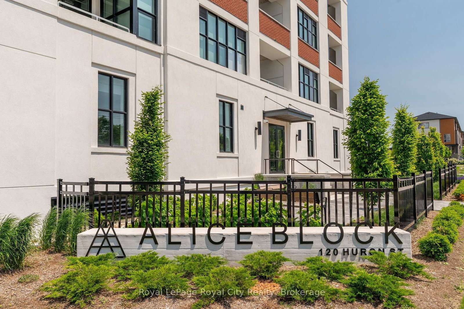 120 Huron Street, Unit 112 - Photo 3