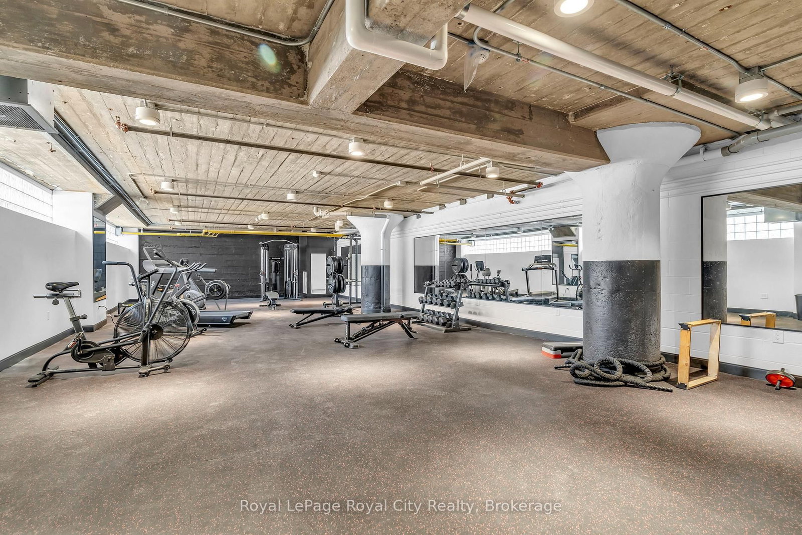120 Huron Street, Unit 112 - Photo 33