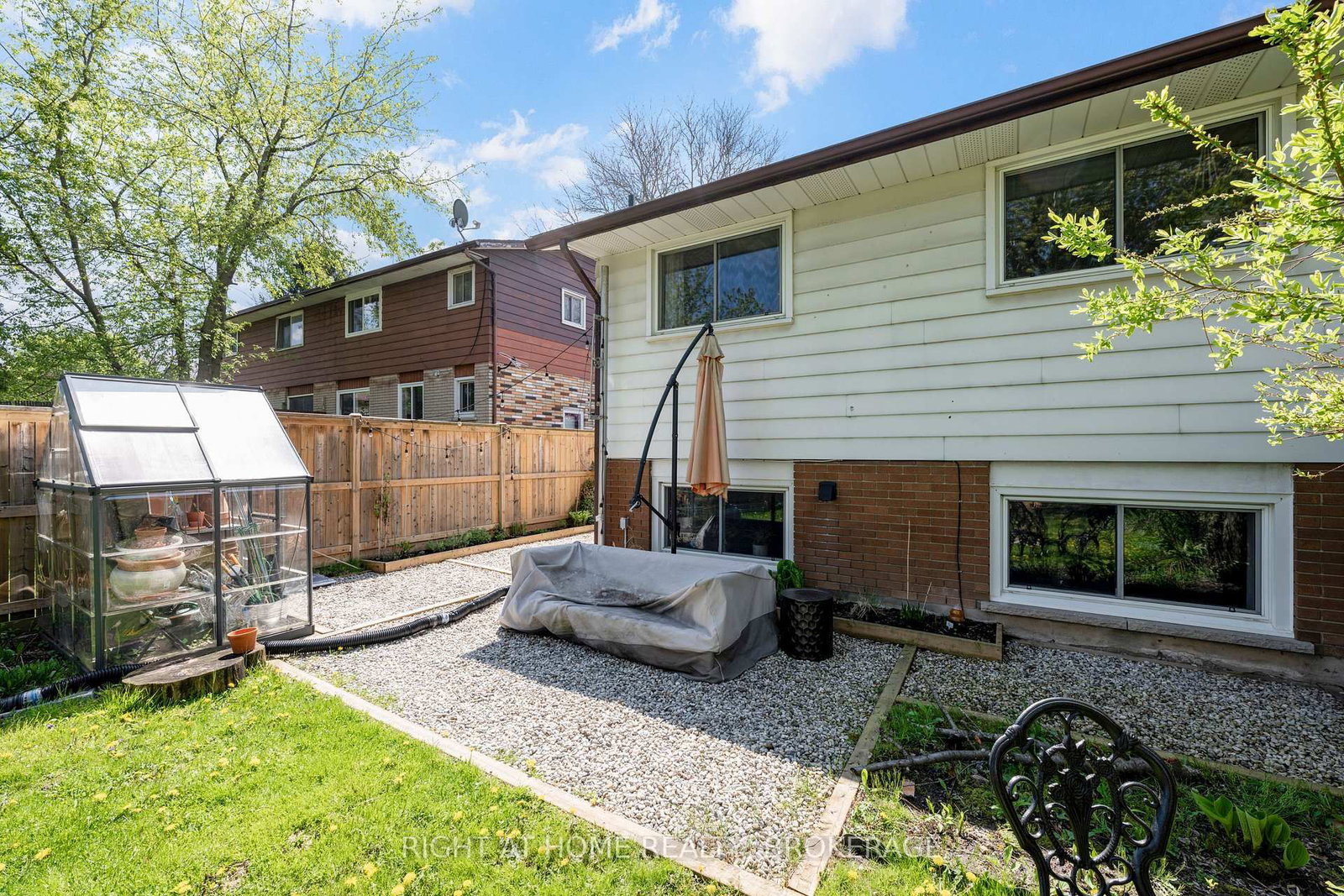 6763 Wilinger Street • Niagara Falls, ON photo 11