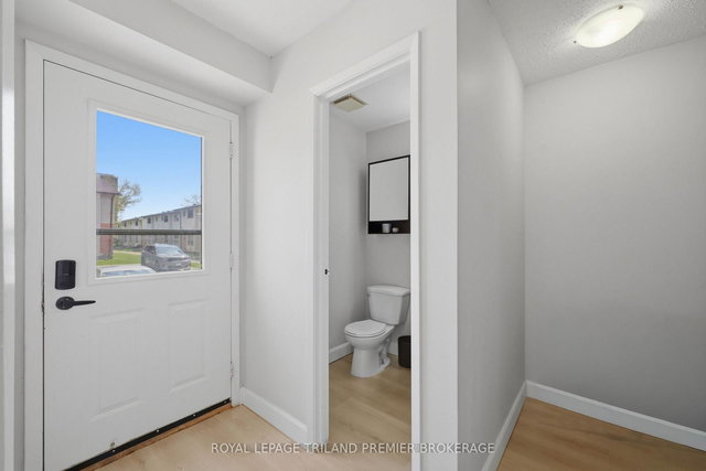 4 - 135 Belmont Drive