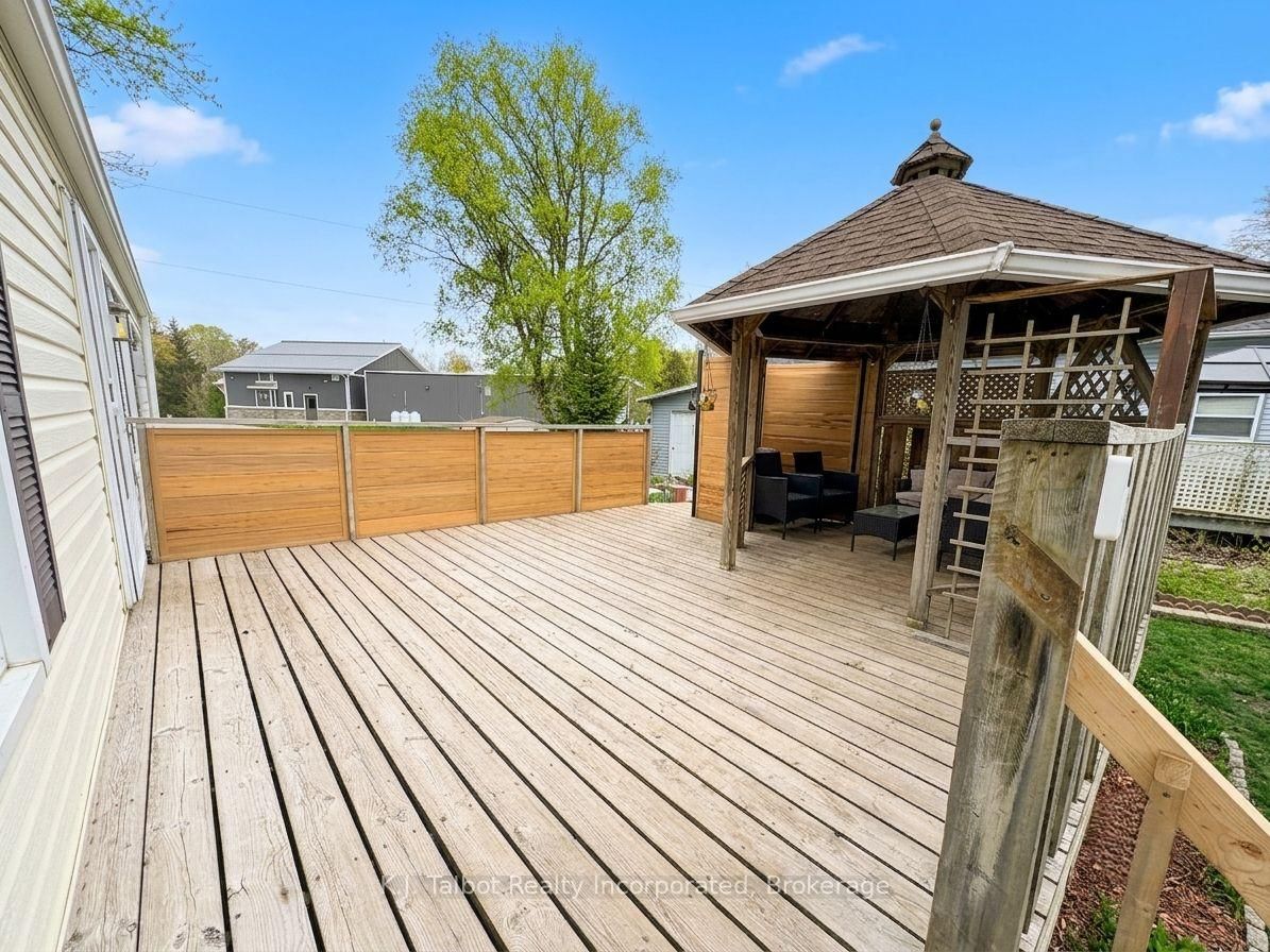4 Poplar Lane • Ashfield-Colborne-Wawanosh, ON photo 20