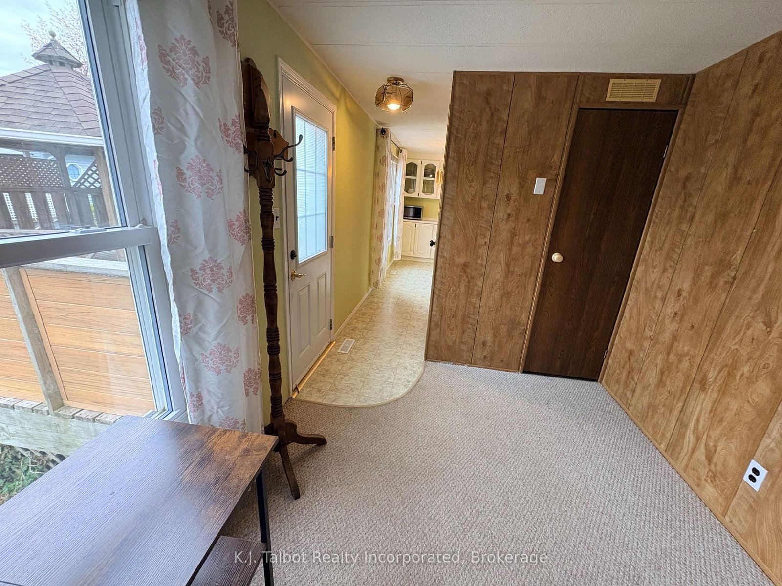 4 Poplar Lane • Ashfield-Colborne-Wawanosh, ON photo 4
