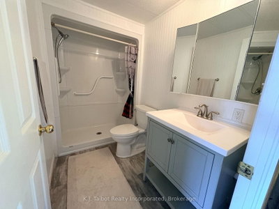 4 Poplar Lane • Ashfield-Colborne-Wawanosh, ON photo 6