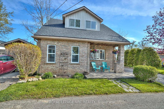 12 Conway Place