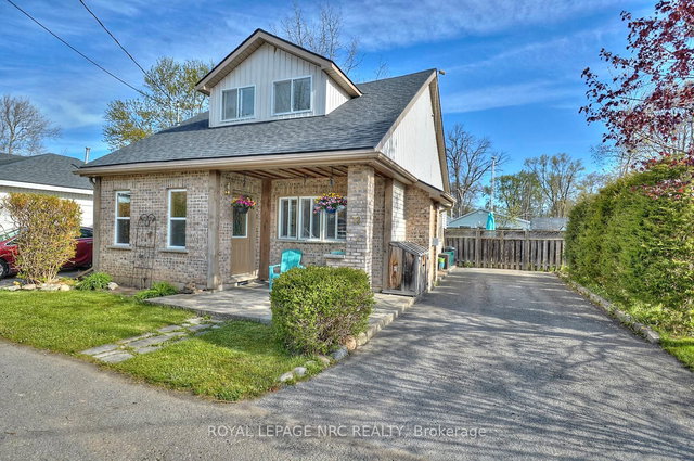 12 Conway Place