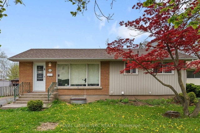 LOWER - 51 Jacobson Avenue